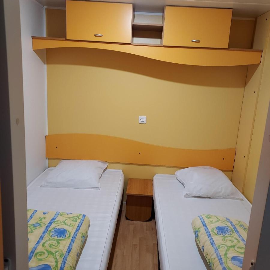 Camping Onlycamp De La Varenne Neung-sur-Beuvron Exterior foto